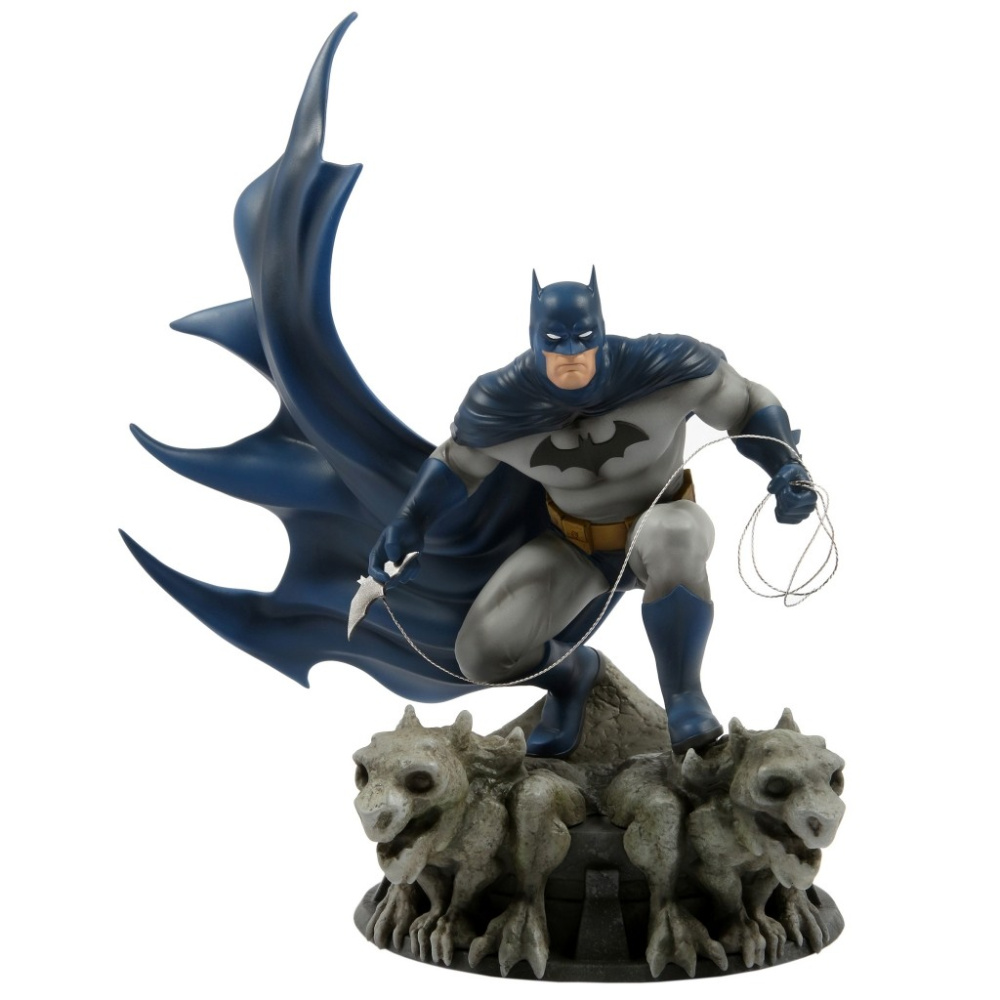 Фигурка batman. Фигурка Chronicle Collectibles DC Batman 23 см. Фигурка Chronicle Collectibles DC. Фигурка Chronicle Collectibles DC Batgirl 23 см. Фигурка Schleich Бэтмен сражается 22502.